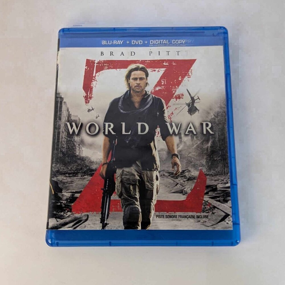 World War Z *Blu-ray* 4 FOR $20